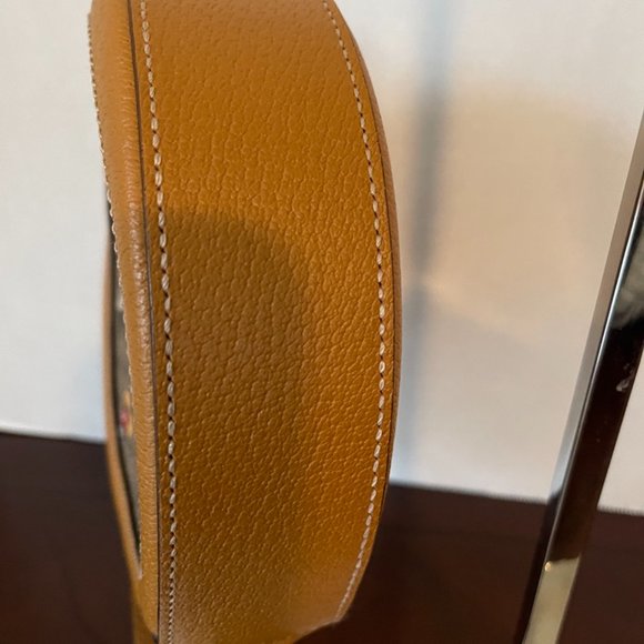 Gucci Disney Mickey Mouse GG Round Circle Crossbody Bag Dust cover/Box (115244) - Picture 4 of 8